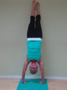 The first time I kicked up into handstand was just in 2011!