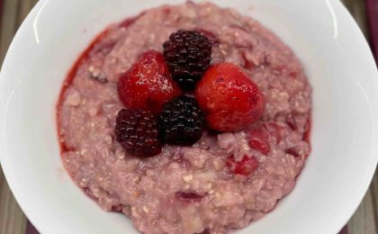 Basic Mixed Berry Oatmeal